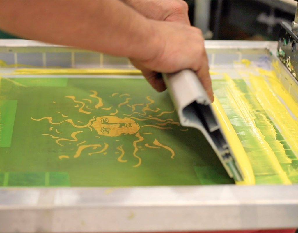 Green, Eco-Friendly, Locally Designed – Kona Surf Co. Explains the Art of Screen Printing