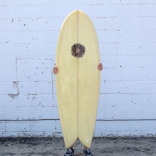 Twinner Fish PU Series Surfboard in Sand Tint